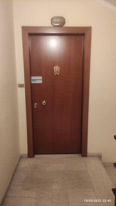Sq Varnava Appartment Athen Exterior foto