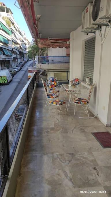 Sq Varnava Appartment Athen Exterior foto